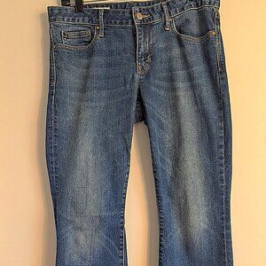 GAP 1969 Curvy Short Flare Size 30/10